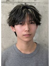 ドアベルメンズ(Door Bell Men’s)&nbsp;フェザーショート×ハイライト