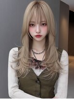 サロンドアイ(salon de i)&nbsp;ハイトーンストレートレイヤー × ミルクティーベージュ