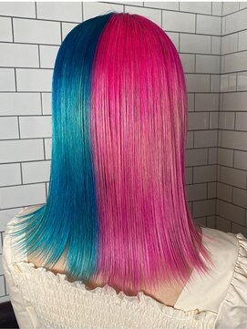 エマ(emma) ブルー×ピンクの縦2トーンカラー