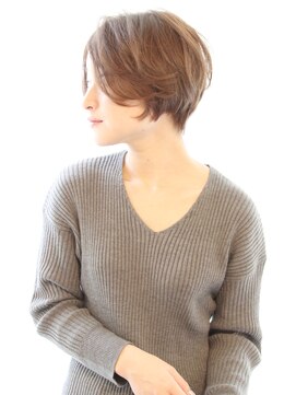 レウナ 外苑前(Reuna) 20代30代40代大人可愛いナチュラショート　ミニショート