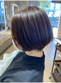ショートボブ