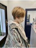 黒髪ロングストレートグレーベージュエギョモリオン眉ショート