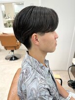 ガーデンヨコハマ(GARDEN YOKOHAMA)&nbsp;メンズ センターパート カルマパーマ 韓国風 刈り上げ マッシュ