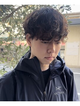 サロン ド ロイ(Salon de Roi) ゆるふわワンカールパーマシャドウパーマ神戸スパイラルメンズ