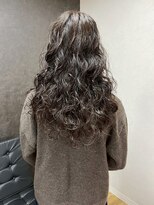 ルル(LuLu by KENJE)&nbsp;ロングパーマ【藤沢/本鵠沼/ヘッドスパ/白髪ぼかし/ボブ】