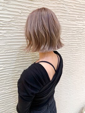 モリオ フロム ロンドン サッポロファクトリー店(morio FROM LONDON) 【morio】札幌ボブ　ゆるふわ外ハネハイトーンボブ