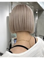 サンクプロジェクト(cinq PROJECT) 原宿韓国顔周りタッセルボブミルクティーベージュグレージュ前髪