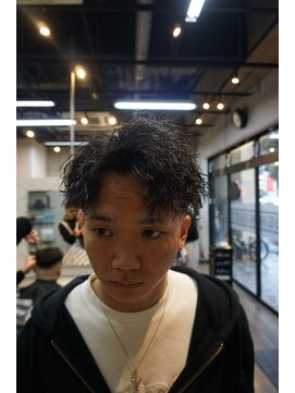 タフ バーバーショップ(TOUGH BARBER SHOP) ツイストパーマ