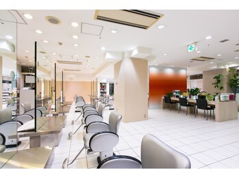Beauty Salon TANAKA 新宿小田急ハルク店