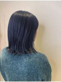 ダークブルー