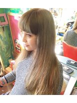 ピエスデシュブー(piece des cheveux)&nbsp;アッシュブロンドのロングスタイル