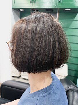 ワンバイワン(ONE BY ONE) ハイライト、イヤリングカラー