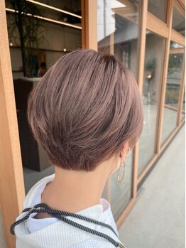 絶妙なバランス感で叶う、大人ショートやボブstyleが人気☆ショートが初めての方、イメチェンにもオススメ!