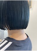___切りっぱなしボブ×ネイビーぶるー___