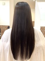 カットハウス はさみの部屋&nbsp;サラツヤ/ロングストレート/縮毛矯正/ローレイヤー/黒髪/前髪有