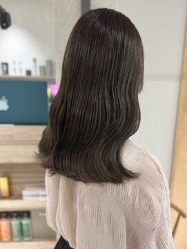 オリ 仙台(Oli) ダークパープル/ナチュラルショート/夏のヘアアレンジ/仙台