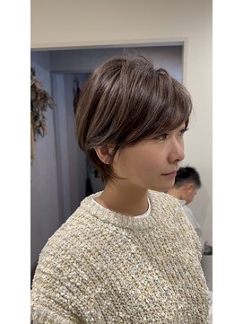 ハイク(HYKE) 横顔美人ショート