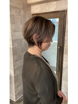 プラグ ヘアーデザイン 大名店(PLUG hair design)&nbsp;ショートボブ/ショートヘア/脱白髪染め/白髪ぼかし/髪質改善