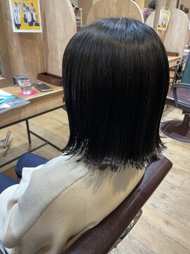 ココカラヘアー プラス(cococara‐hair plus) 外ハネボブ×リッチブラック