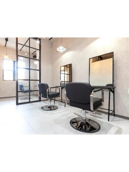 《籠原駅車で6分/駐車場有》マンツーマン＆プライベート空間だからリラックスして過ごせる♪ヘッドスパも◎