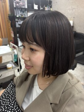 リリィ 千葉(LiLLY) ワンカールボブ【京成千葉駅/白髪ぼかし/髪質改善】