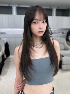 コア 銀座(COA) 黒髪/グレーベージュ/レイヤーロング/前髪パーマ