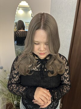 ヘアーラウンジルシェル(HAIR LOUNGE Le ciel) 【派手になりすぎない！】グレージュ