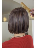 ヤード(YARD) ハイライトで作る立体カラーの美ボブ/東淀川区淡路ボブ