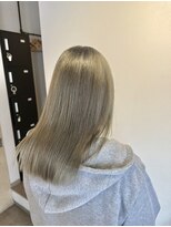 ソル(SOL by INFINI)&nbsp;ギャル必見！ホワイト系カラー