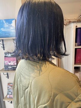 ヘアーデザイン シュシュ(hair design Chou Chou by Yone) ☆chouchou☆グレーアッシュ×切りっぱなしボブ