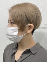 プライズ 表参道原宿店(prize)&nbsp;刈上げハンサムショートホワイトベージュ