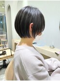 ショートボブ