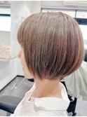 ショートボブ