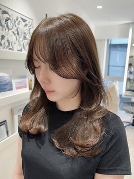 ルル 表参道(lulu.) メルティカラー ネビージュ チェリーブラウン ミニウルフ