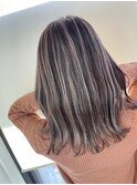 コントラストハイライト ミルクティーベージュ