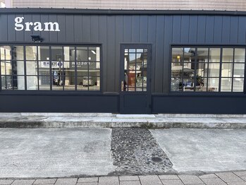 gram【グラム】