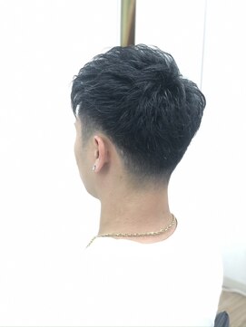 アクイール イストワール(Accueillir Histoire) スパイキーショート