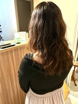 ジンリッチ(JiN RiCH) ☆クセ毛にパーマして☆お手入れ簡単☆