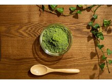 ソルエテラ(sol ea terra)の雰囲気(オーナーこだわりのオリジナルヘナを使用しています。)