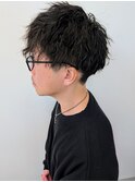 ボリュームを抑える" ツイストパーマ" 