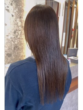 アース コアフュールボーテ 北小金店(EARTH coiffure beaute) さらツヤストレートロング