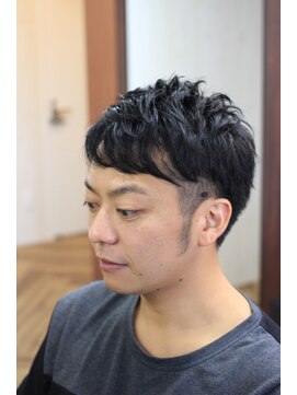 ロヘア(LOHEA) ナチュラルツーブロック