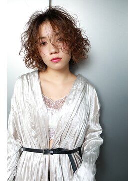 クロム(Chlom) Chlom☆ スパイラルMIXカーリーBOB TEL 0425125655