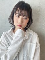 アイティー バイ アルバム 中野店(IT by ALBUM) 外ハネ耳掛け_ショートパーマホワイトアッシュ_48030