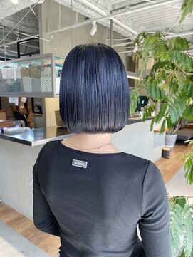 ニキータ(Nikiita) ボブ　B1803