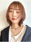 顔周りレイヤーカットグレージュカラーくびれボブベージュカラー