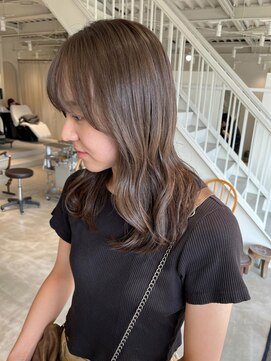 グリーン(green) misaki ) オリーブベージュ