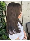 オリーブグレージュ