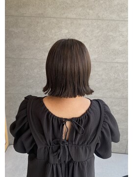 パウダーヘアー ルミニティ(powder hair luminity) 切りっぱなし×透明感カラー