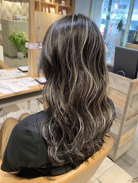 アース オーセンティック 三鷹店(EARTH Authentic) バレイヤージュ
